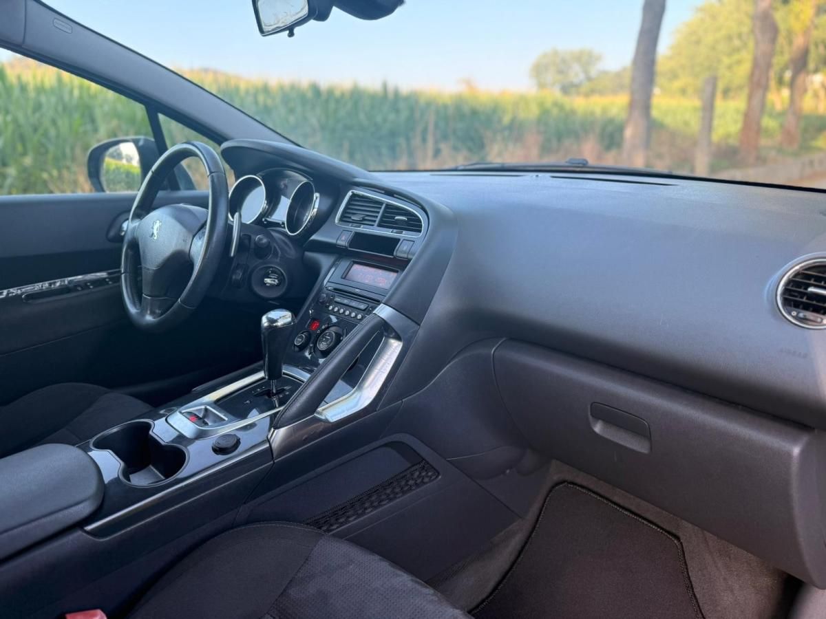 peugeot-3008-2009-diesel-1560cc