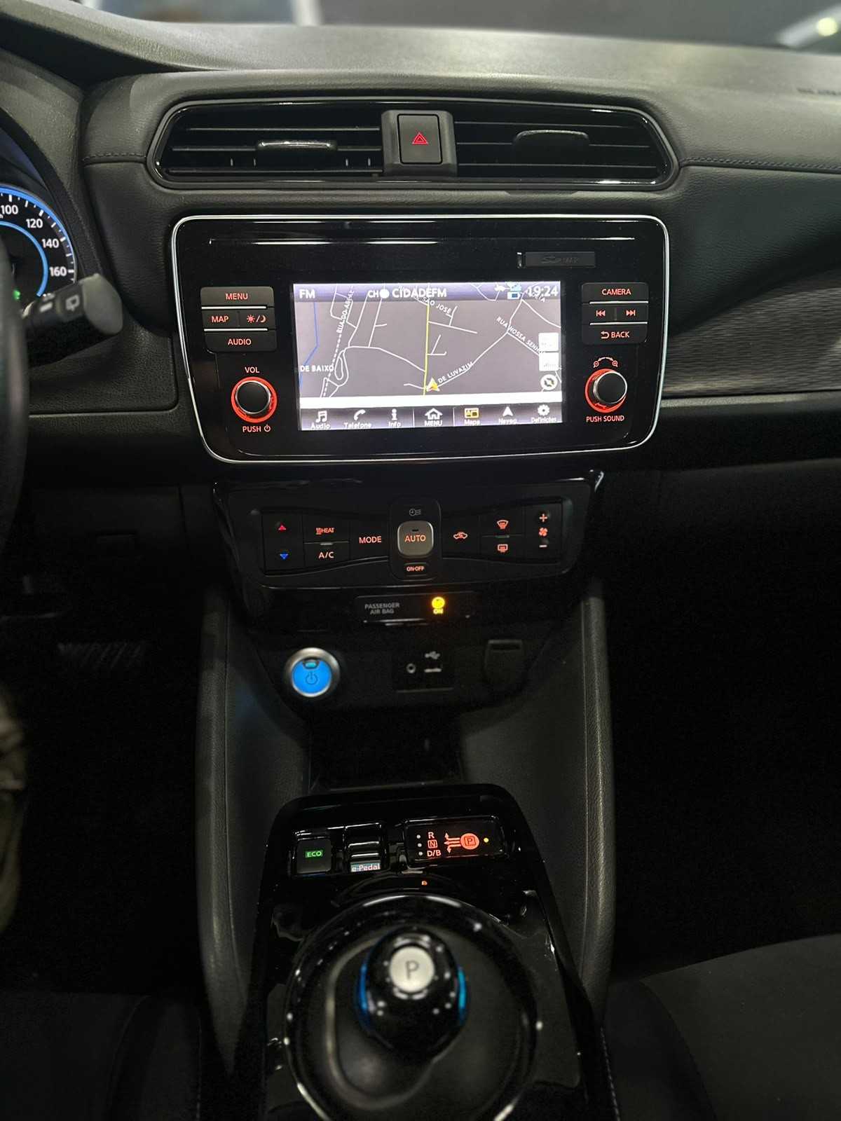 nissan-leaf-2018-eletrico-0cc