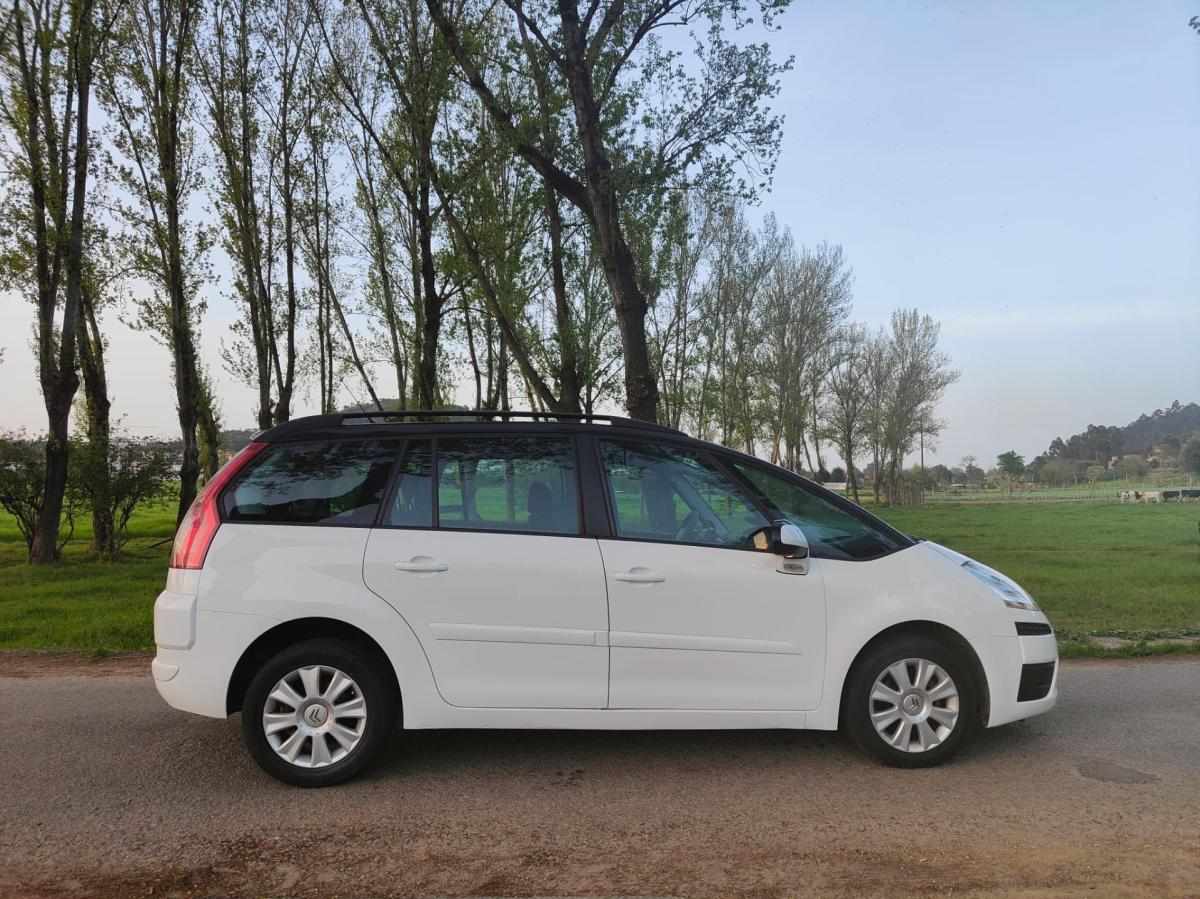 citroen-c4-grand-picasso-2009-diesel-1600cc
