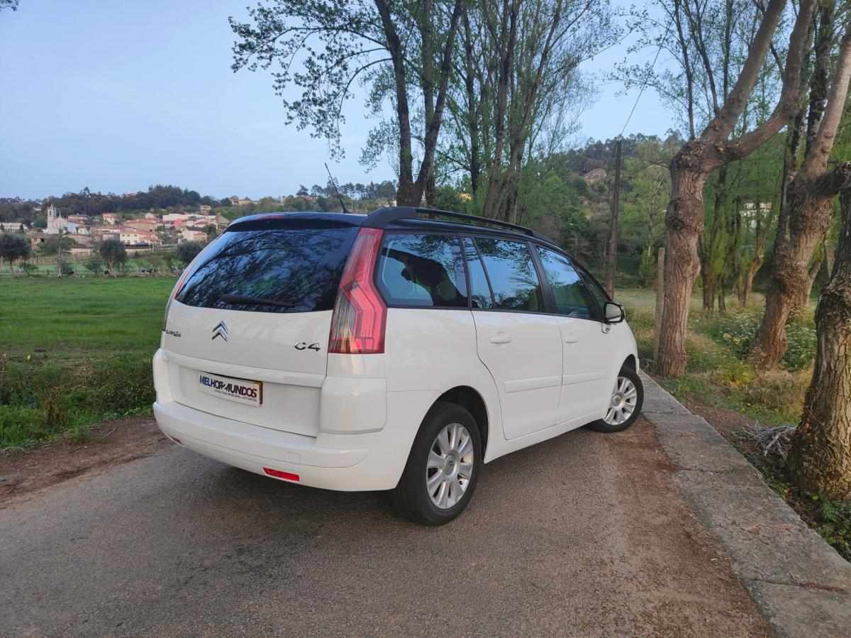 citroen-c4-grand-picasso-2009-diesel-1600cc