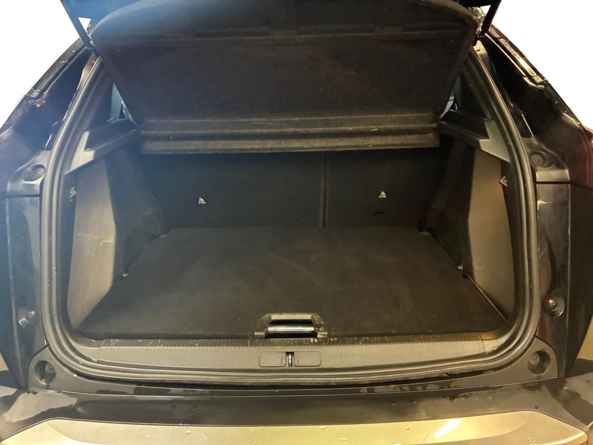 peugeot-2008-2022-eletrico-0cc