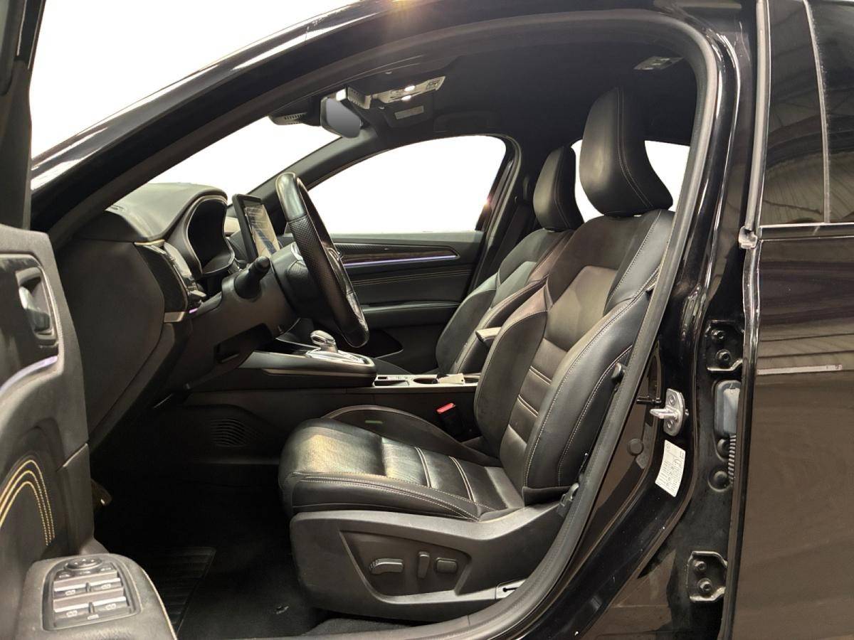 renault-arkana-2023-hibrido-a-gasolina-1598cc