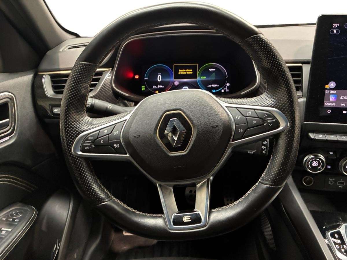 renault-arkana-2023-hibrido-a-gasolina-1598cc