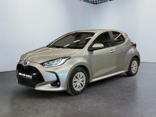 toyota-yaris-2022-hibrido-a-gasolina-1490cc