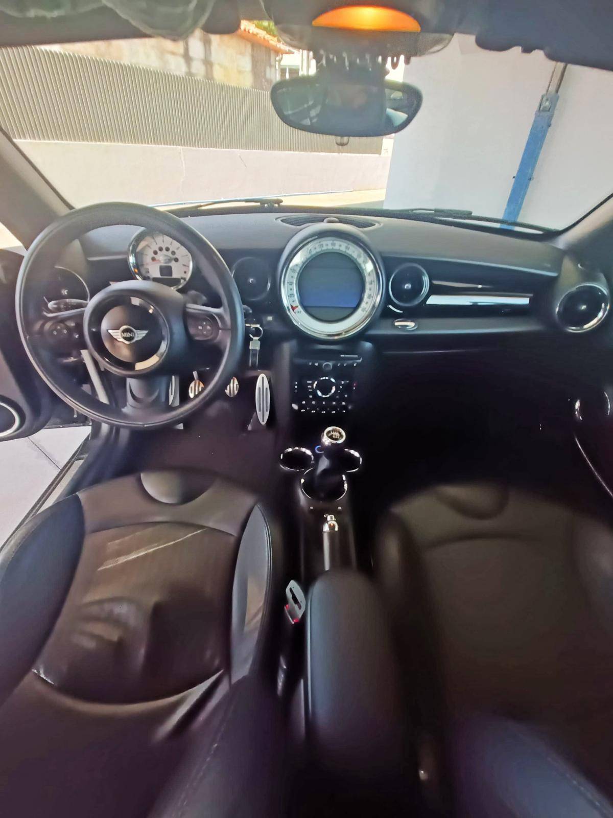 mini-cooper-2014-gasolina-1598cc