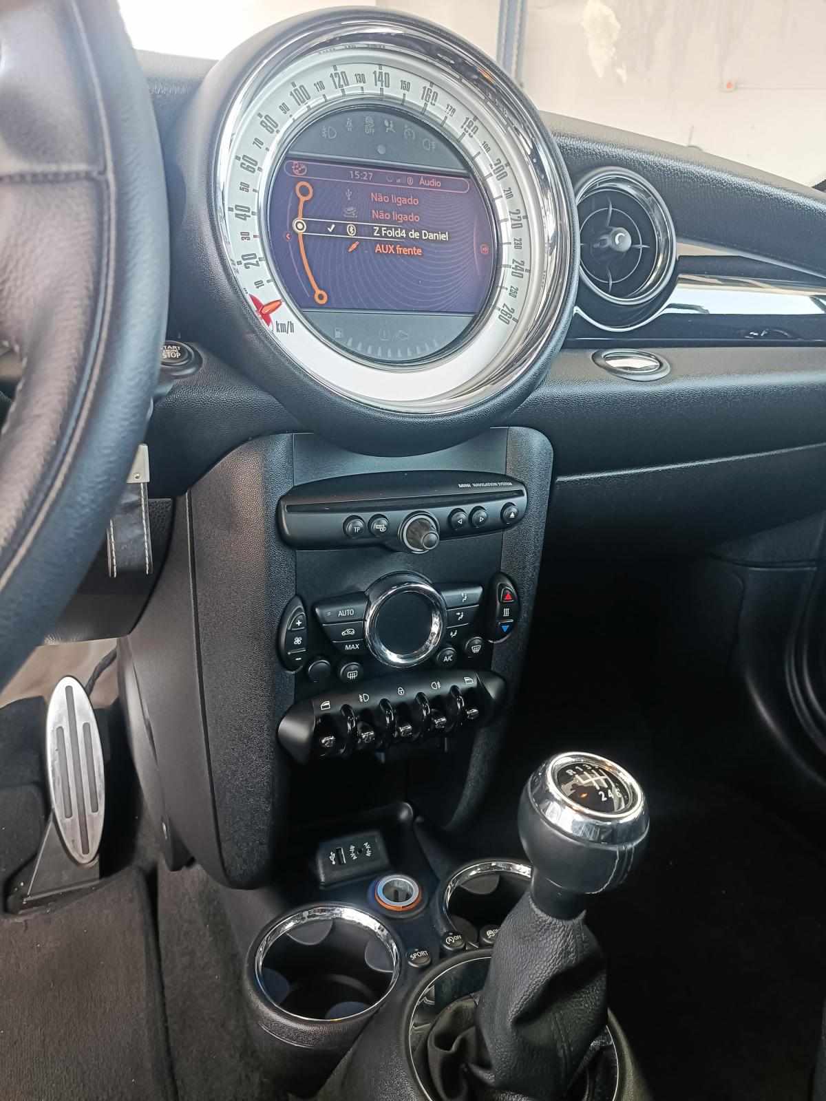 mini-cooper-2014-gasolina-1598cc
