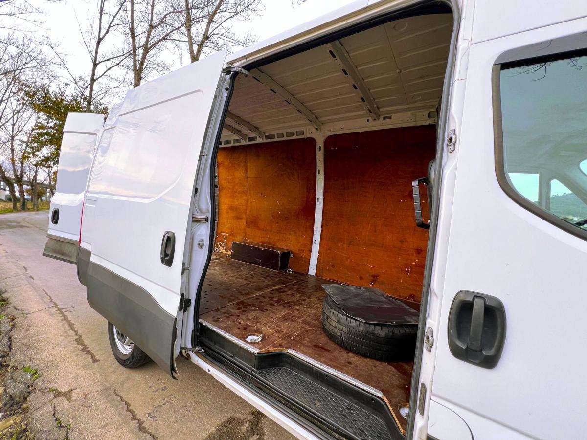 iveco-daily-2019-diesel-2287cc
