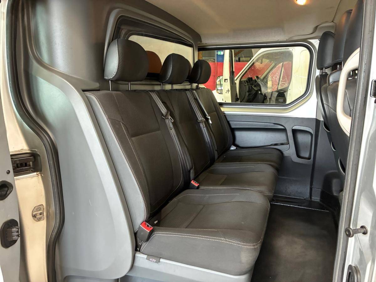 renault-trafic-2018-diesel-1598cc