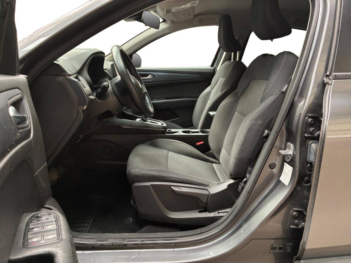 renault-arkana-2023-hibrido-a-gasolina-1598cc