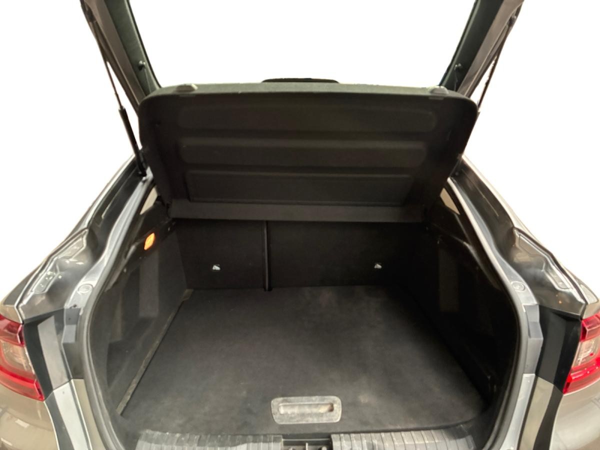 renault-arkana-2023-hibrido-a-gasolina-1598cc