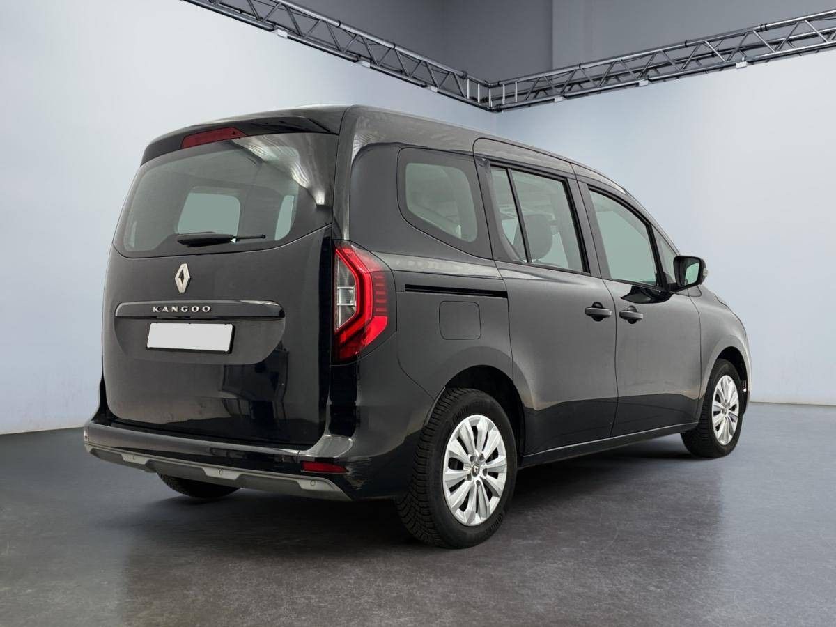 renault-kangoo-2023-gasolina-1332cc