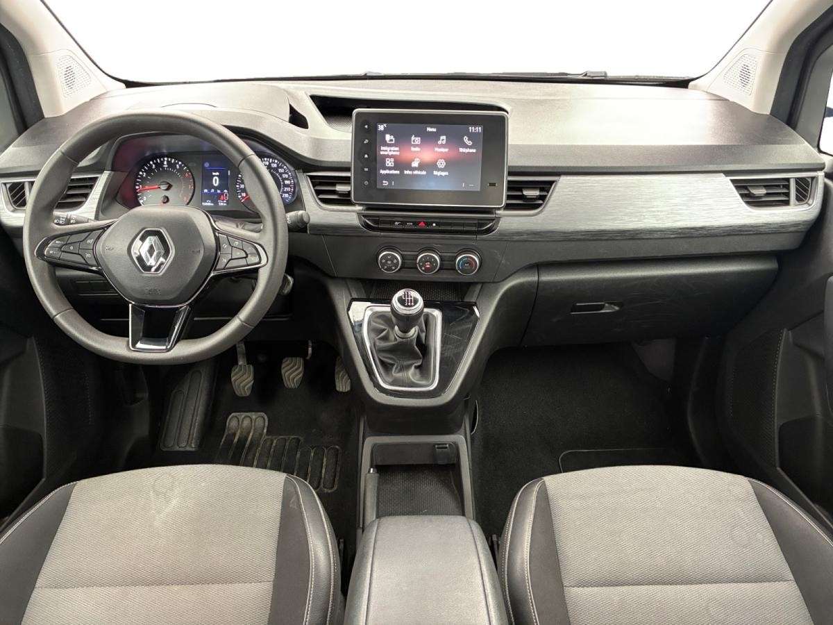 renault-kangoo-2023-gasolina-1332cc