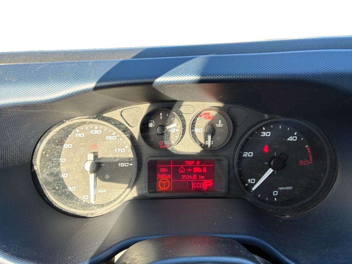 iveco-daily-2019-diesel-2998cc