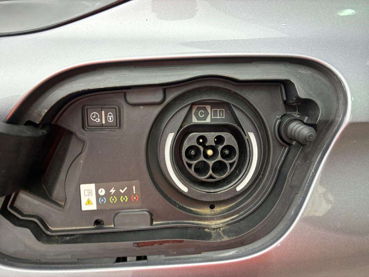 peugeot-508-2022-hibrido-a-gasolina-1598cc