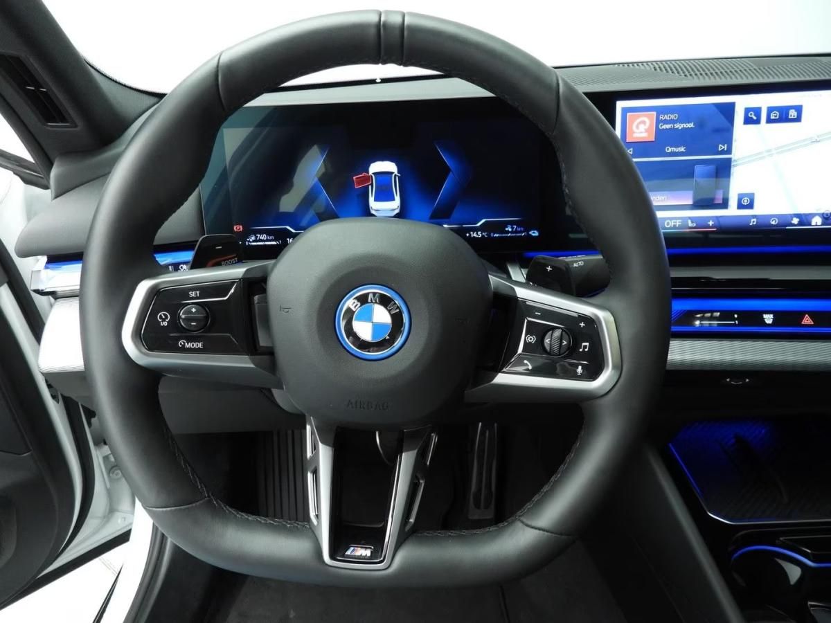 bmw-serie-5-2025-hibrido-a-gasolina-1998cc