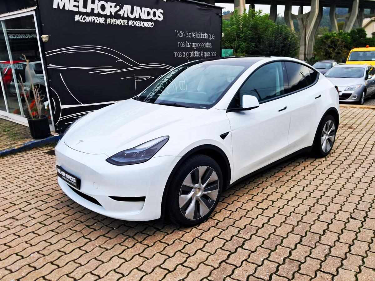 tesla-model-y-2023-eletrico-500cc