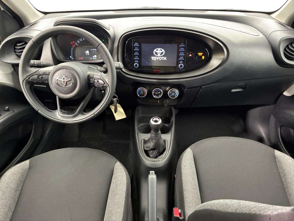 toyota-aygo-x-2023-gasolina-998cc