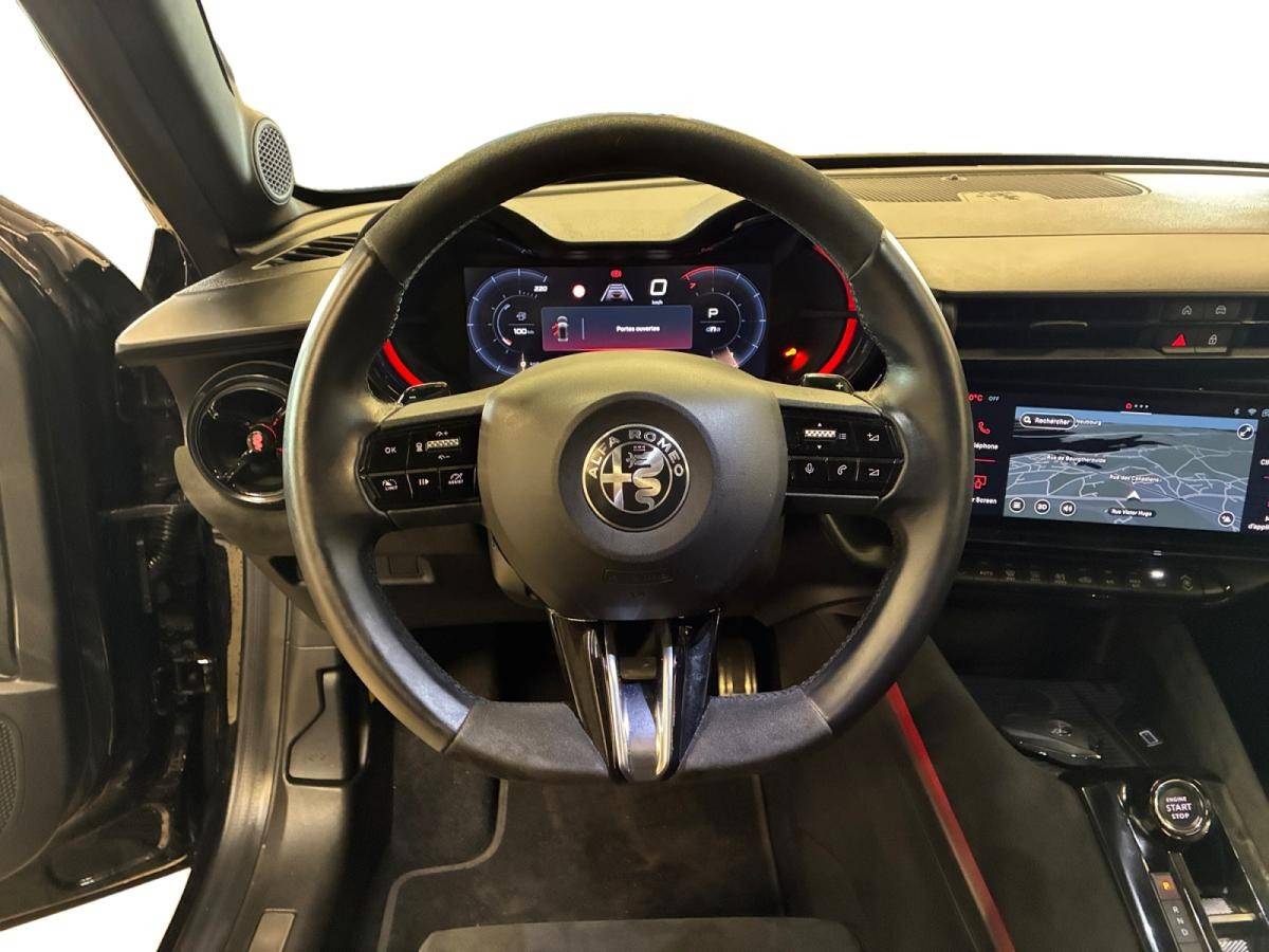 alfa-romeo-junior-2025-hibrido-a-gasolina-1199cc