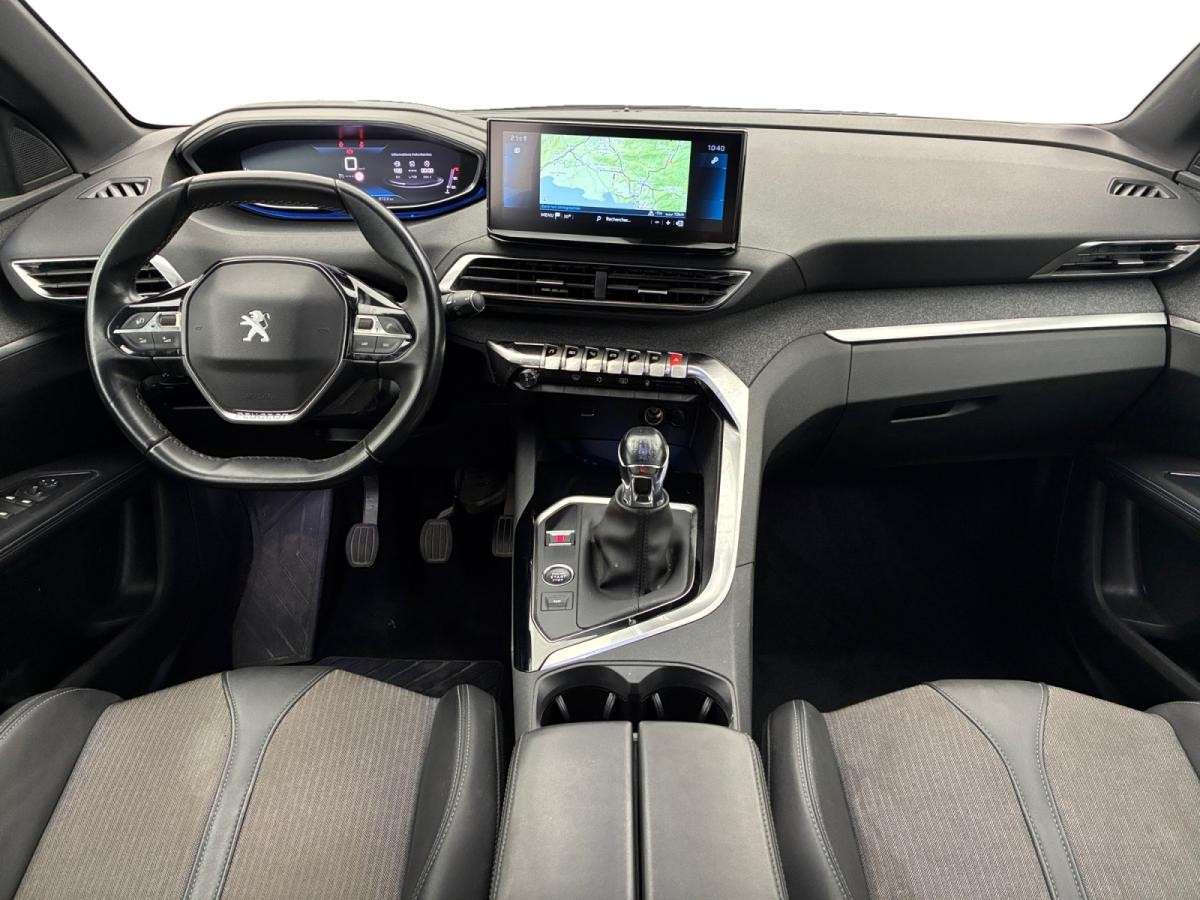 peugeot-5008-2023-gasolina-1199cc