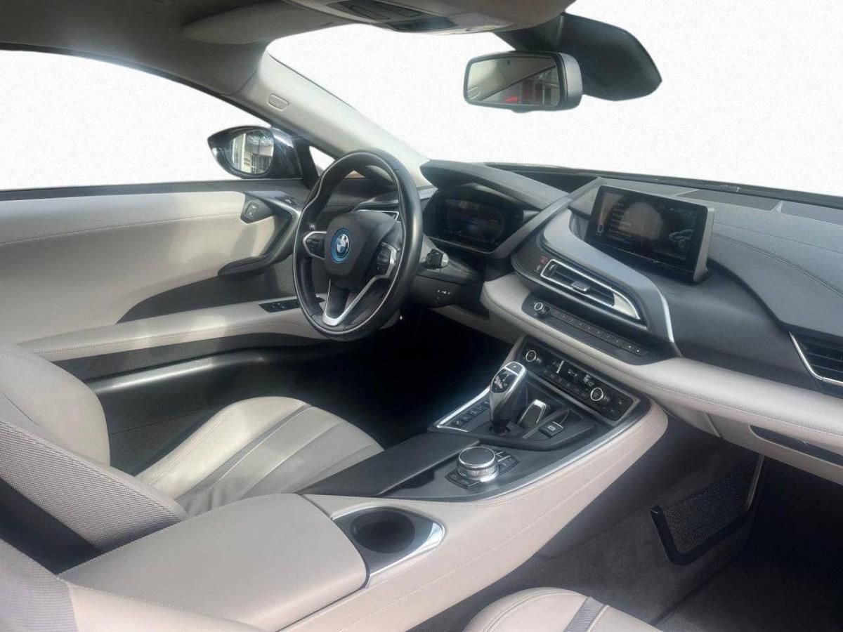 bmw-i8-2017-hibrido-a-gasolina-1499cc