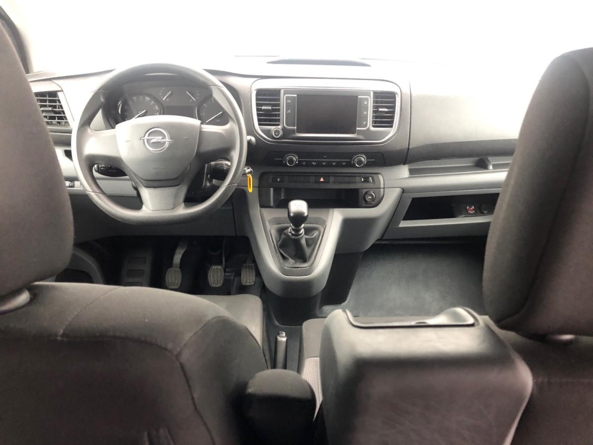 opel-vivaro-2021-diesel-1499cc