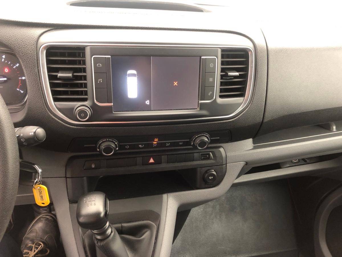 opel-vivaro-2021-diesel-1499cc