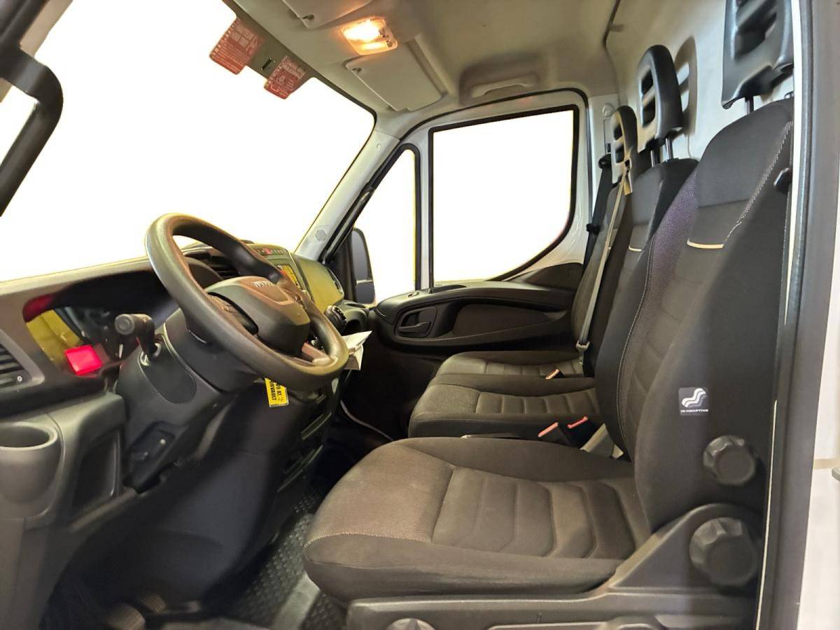 iveco-daily-2022-diesel-2287cc