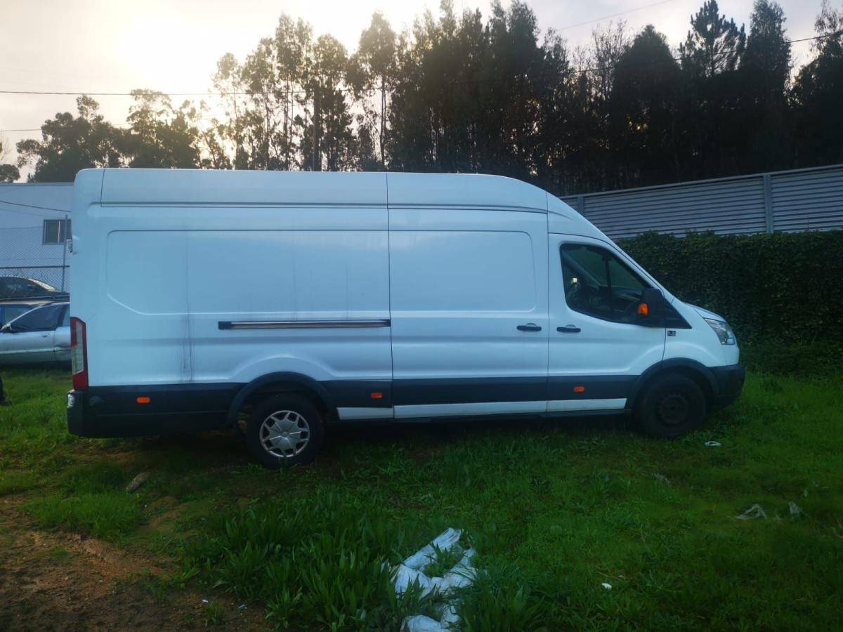 ford-transit-2018-diesel-2000cc