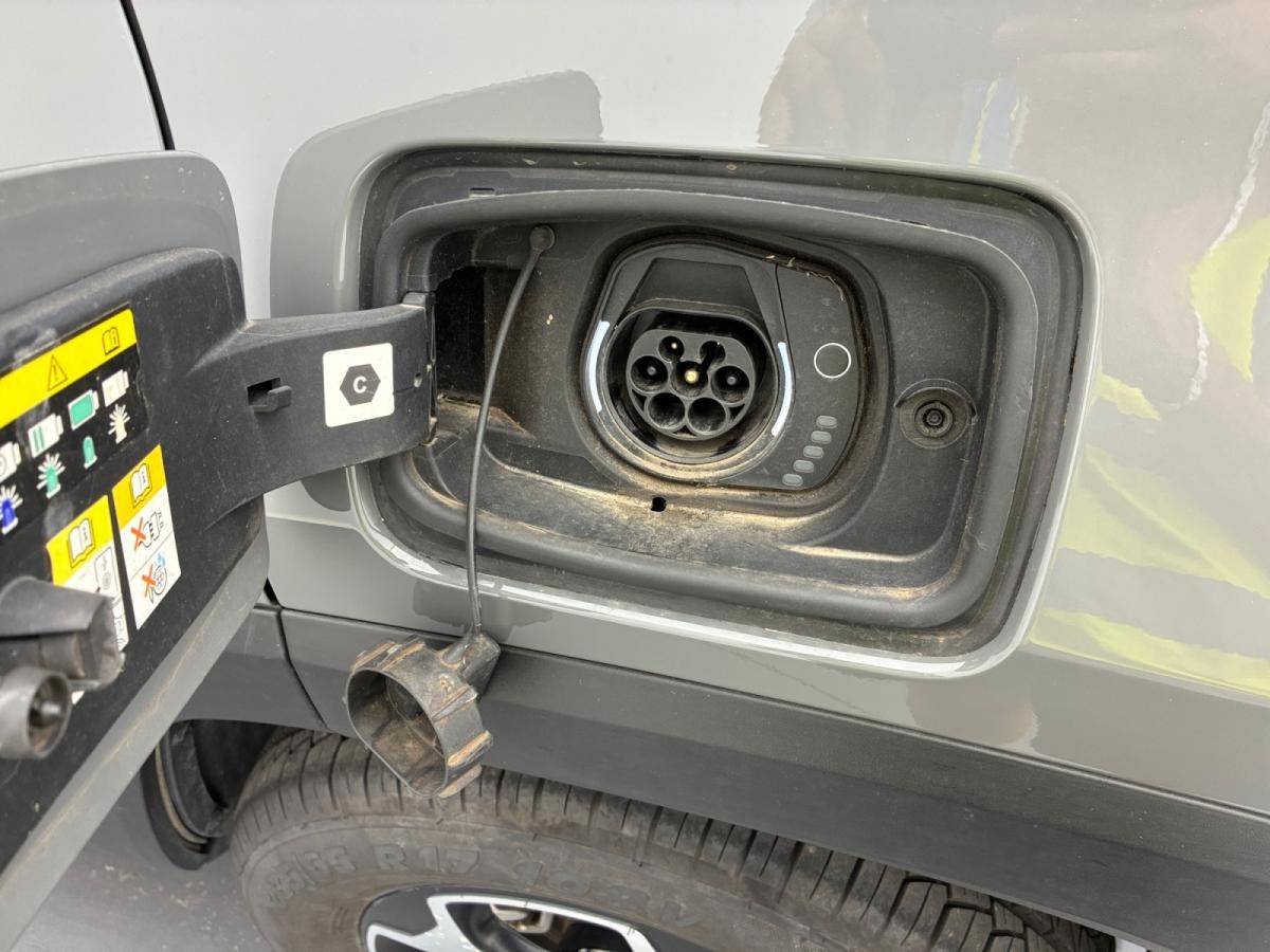jeep-renegade-2022-hibrido-a-gasolina-1332cc
