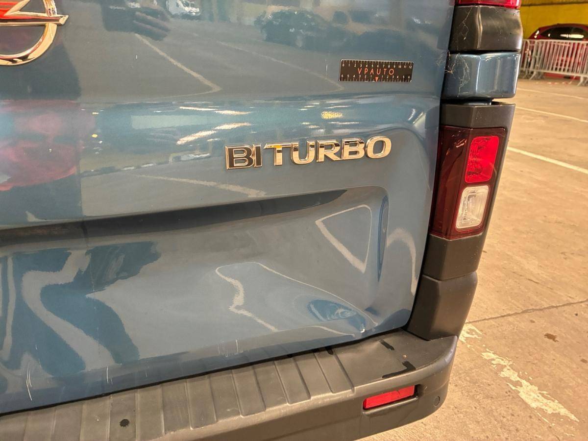 opel-vivaro-2018-diesel-1598cc