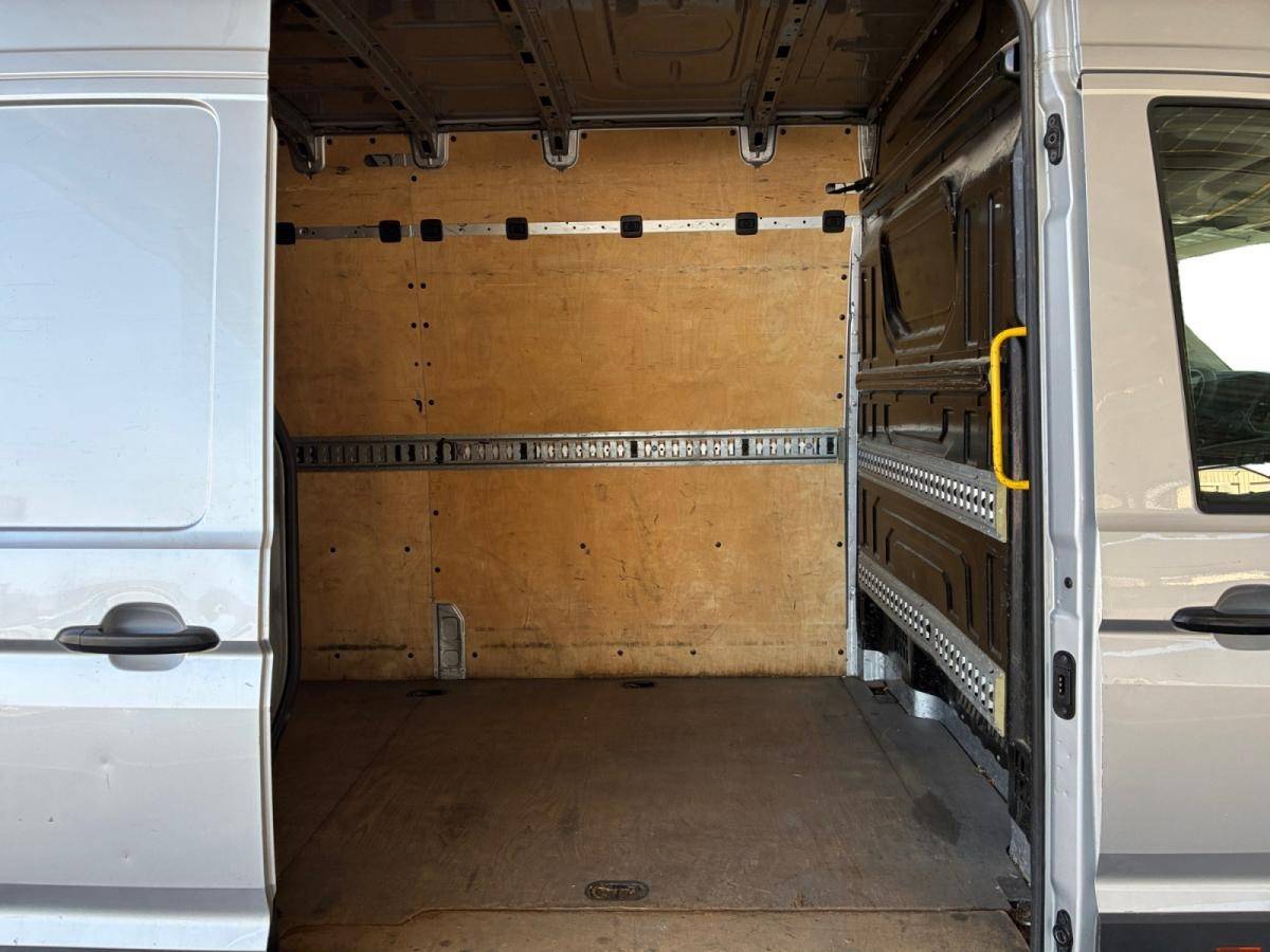 volkswagen-crafter-2017-diesel-1968cc