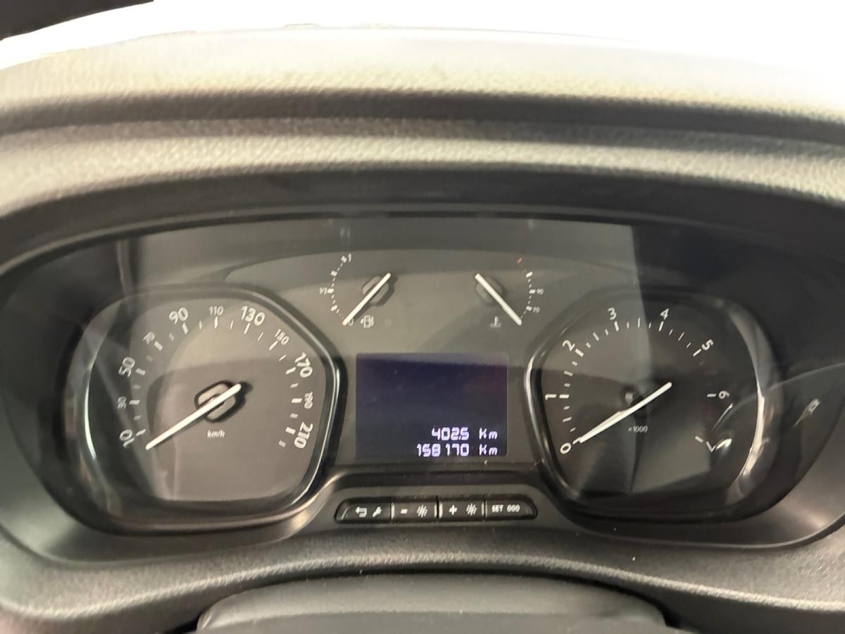 peugeot-expert-2021-diesel-1997cc