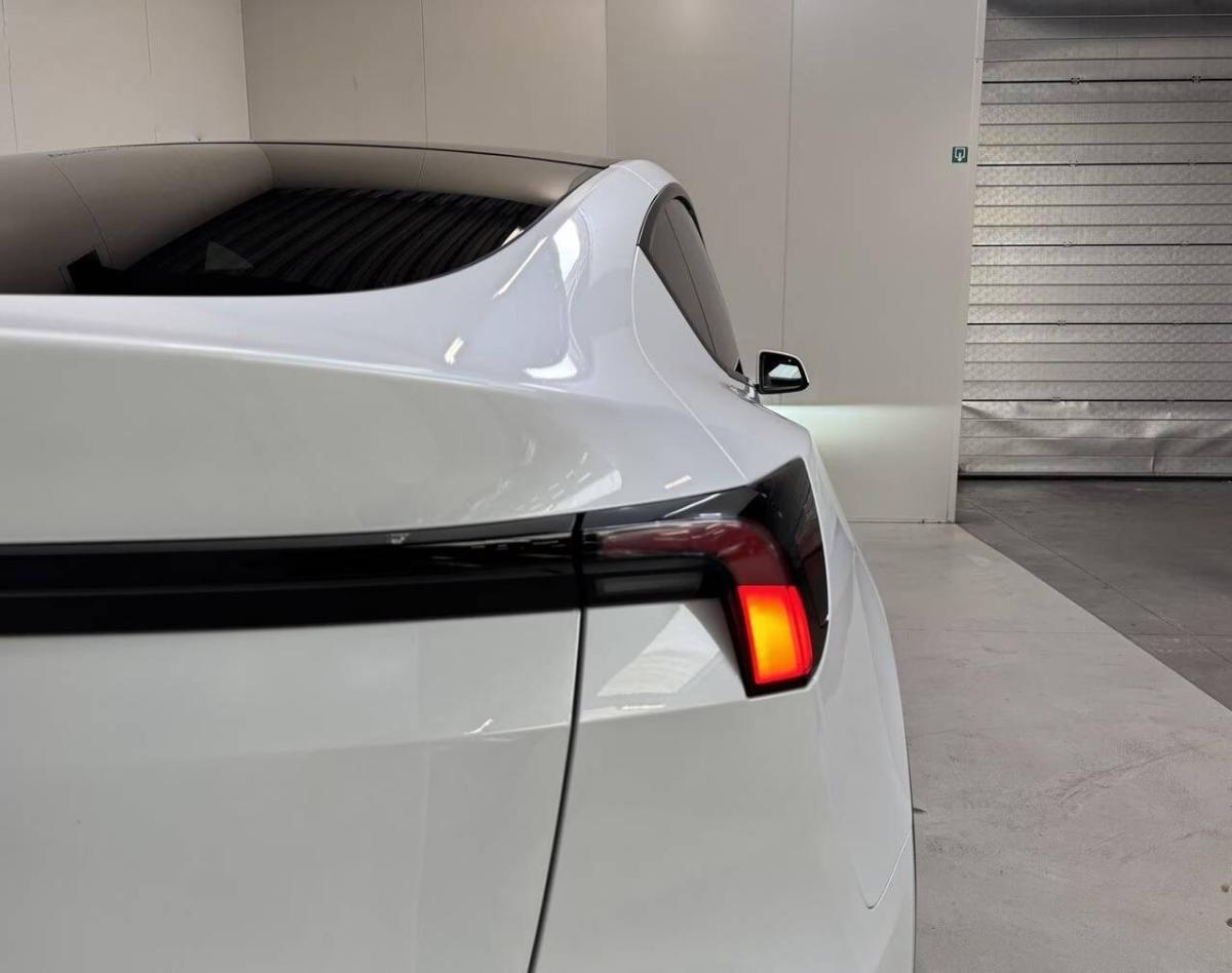 tesla-model-y-2026-eletrico-0cc