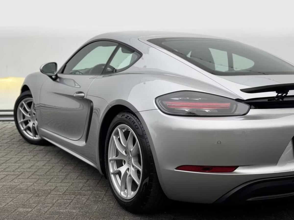 porsche-cayman-2021-gasolina-1988cc