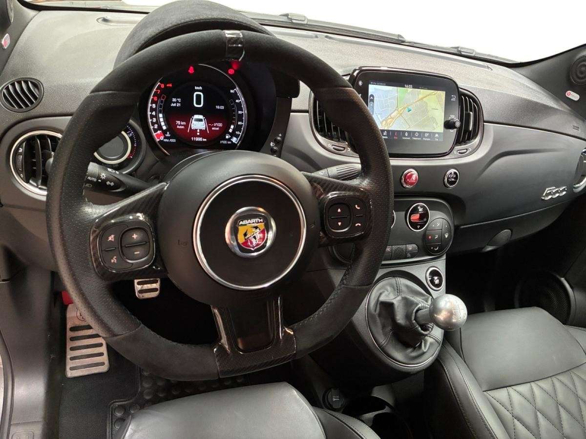 abarth-695-2023-gasolina-1368cc