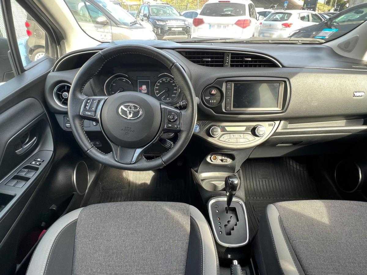 toyota-yaris-2019-hibrido-a-gasolina-1497cc