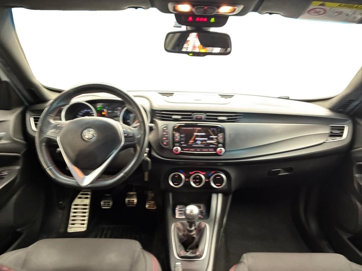 alfa-romeo-giulietta-2018-diesel-1598cc