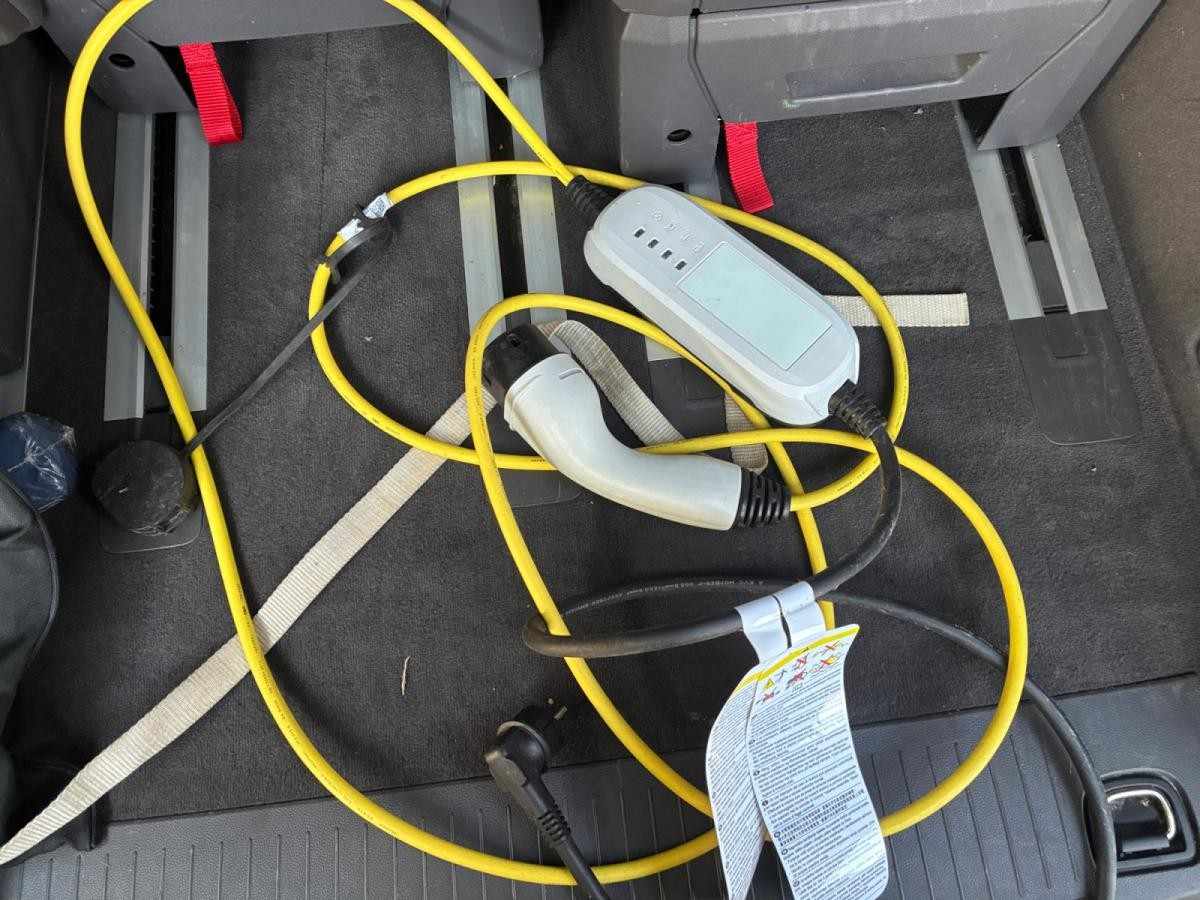 volkswagen-multivan-2023-hibrido-a-gasolina-1395cc