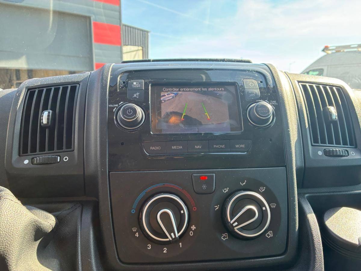 peugeot-boxer-2022-diesel-2179cc