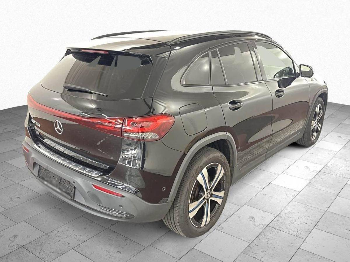 mercedes-benz-eqa-2022-eletrico-0cc