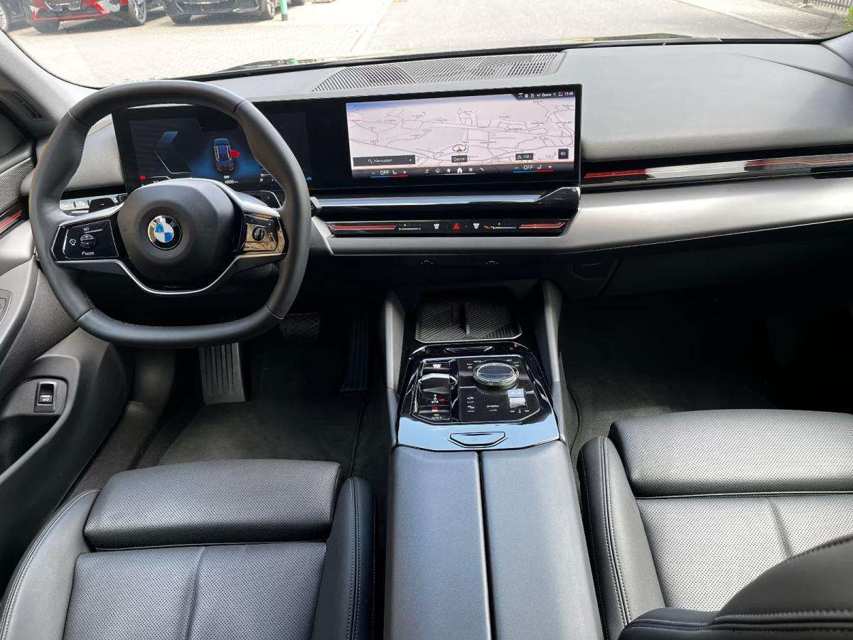 bmw-serie-5-2024-diesel-1995cc