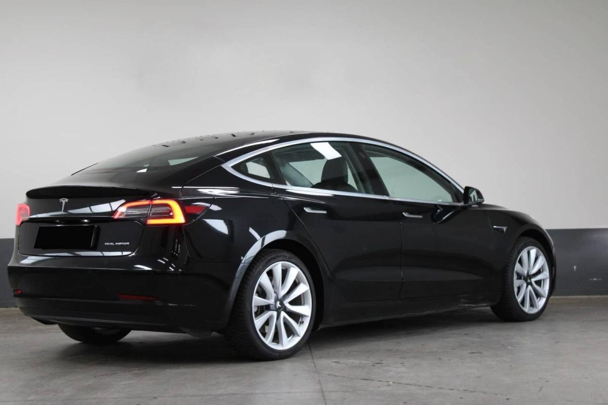 tesla-model-3-2019-eletrico-0cc