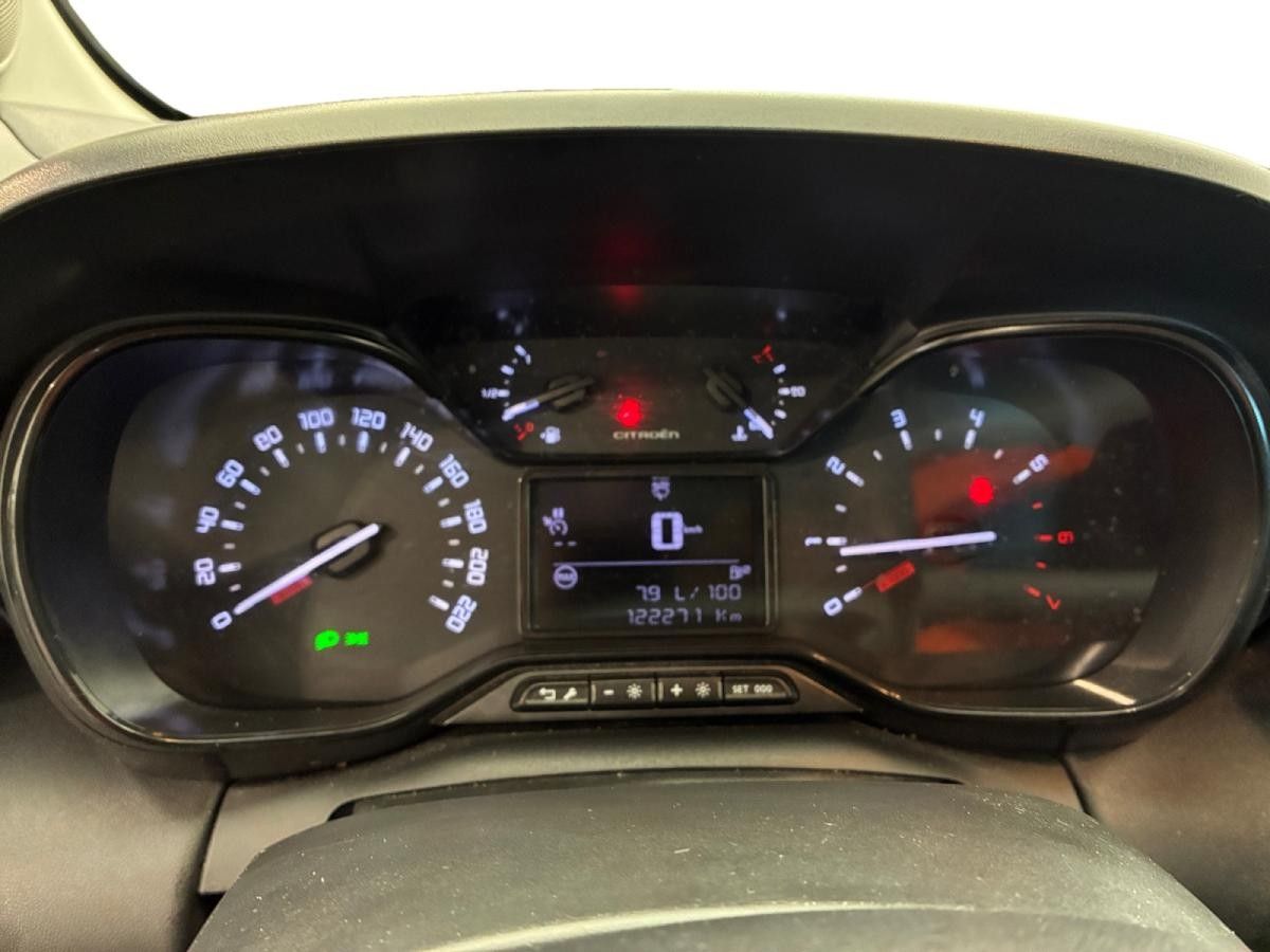 citroen-c3-aircross-2022-diesel-1499cc