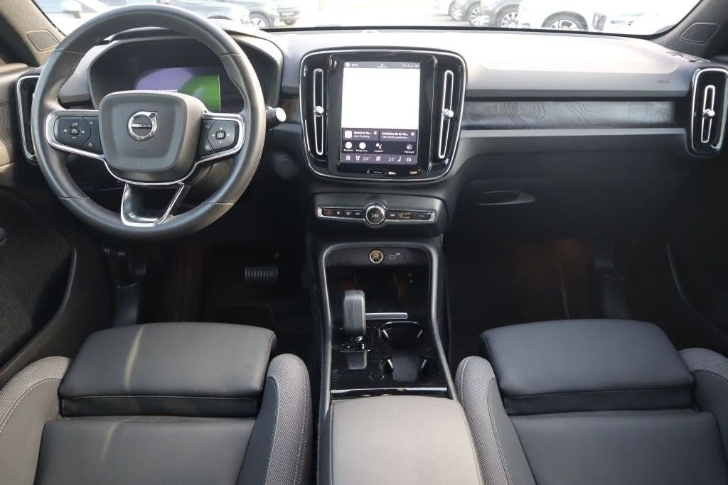 volvo-c40-2023-eletrico-0cc
