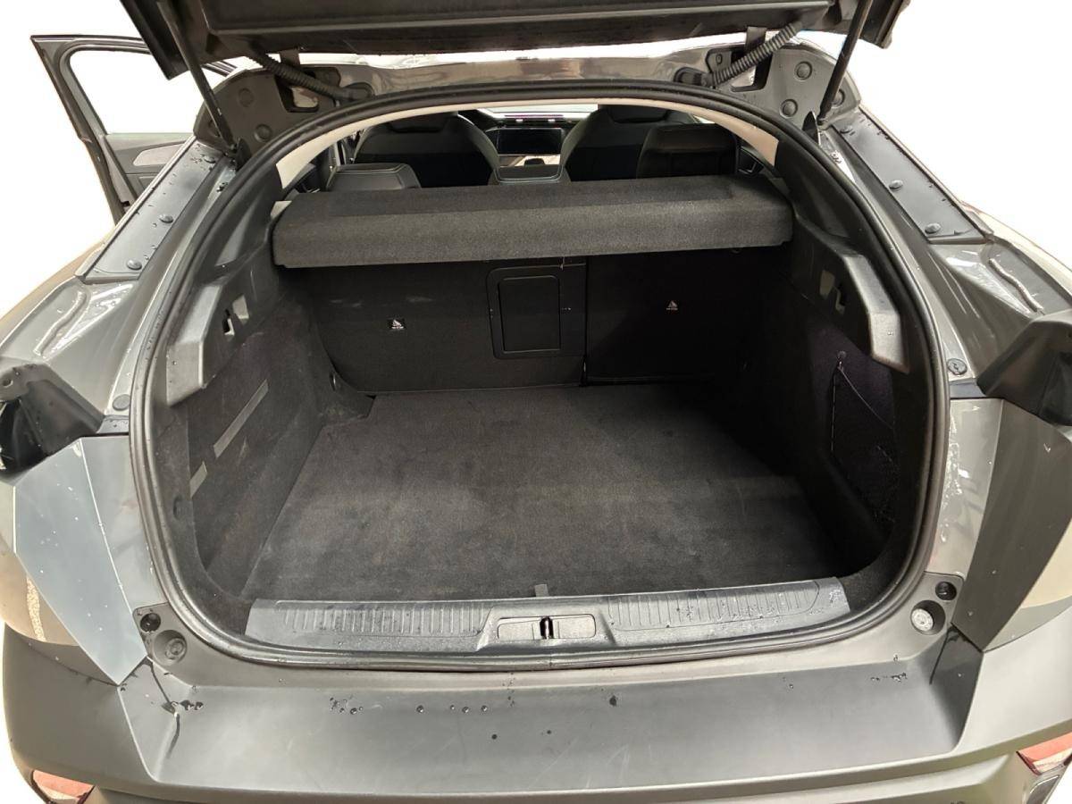 peugeot-408-2025-hibrido-a-gasolina-1199cc