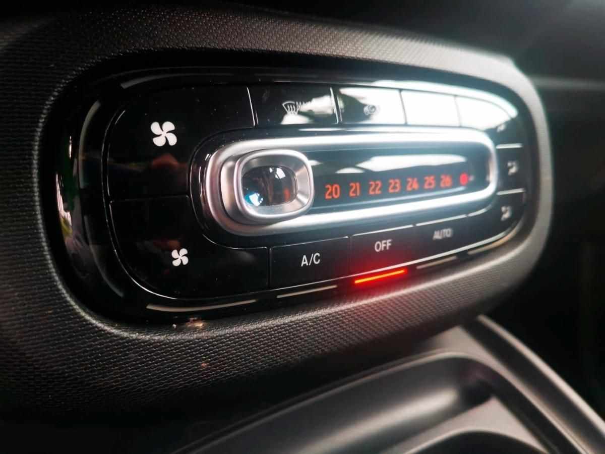 smart-fortwo-2019-eletrico-500cc