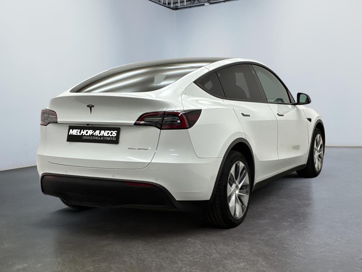 tesla-model-y-2022-eletrico-0cc