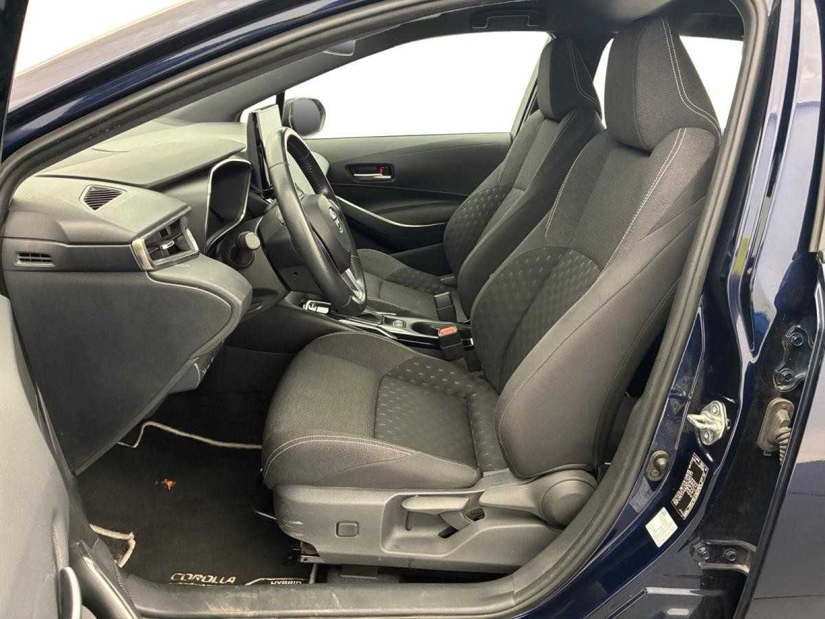 toyota-corolla-2023-hibrido-a-gasolina-1798cc