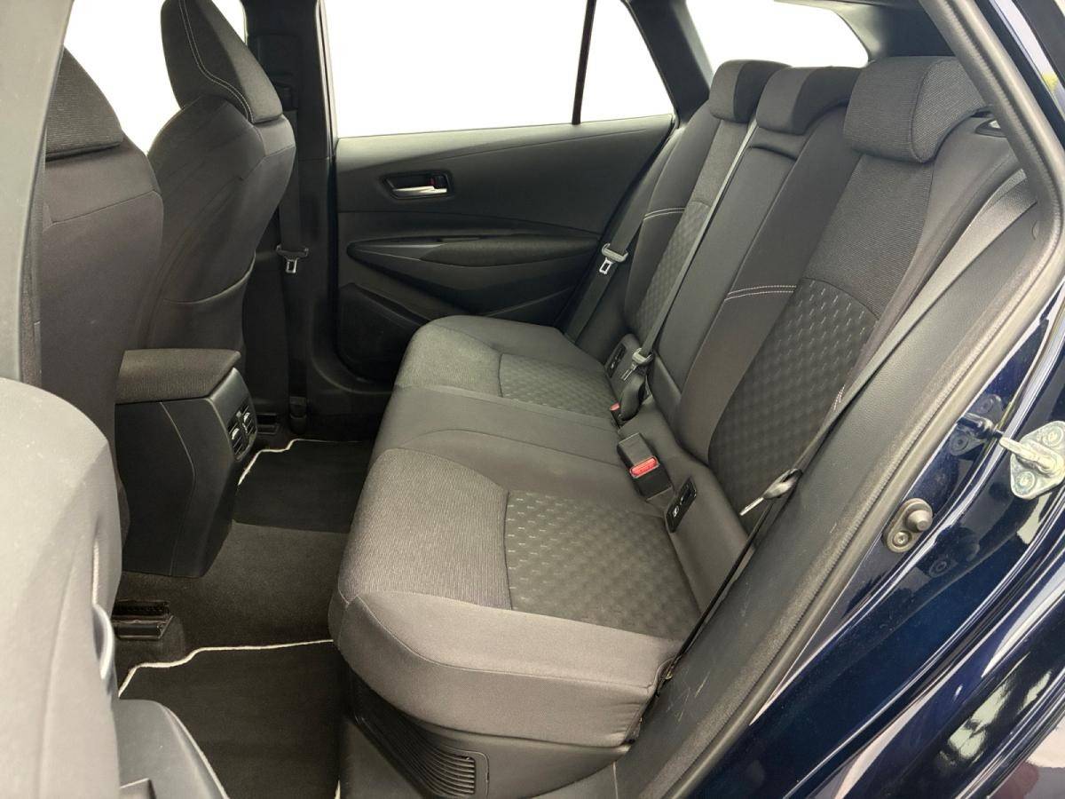 toyota-corolla-2023-hibrido-a-gasolina-1798cc