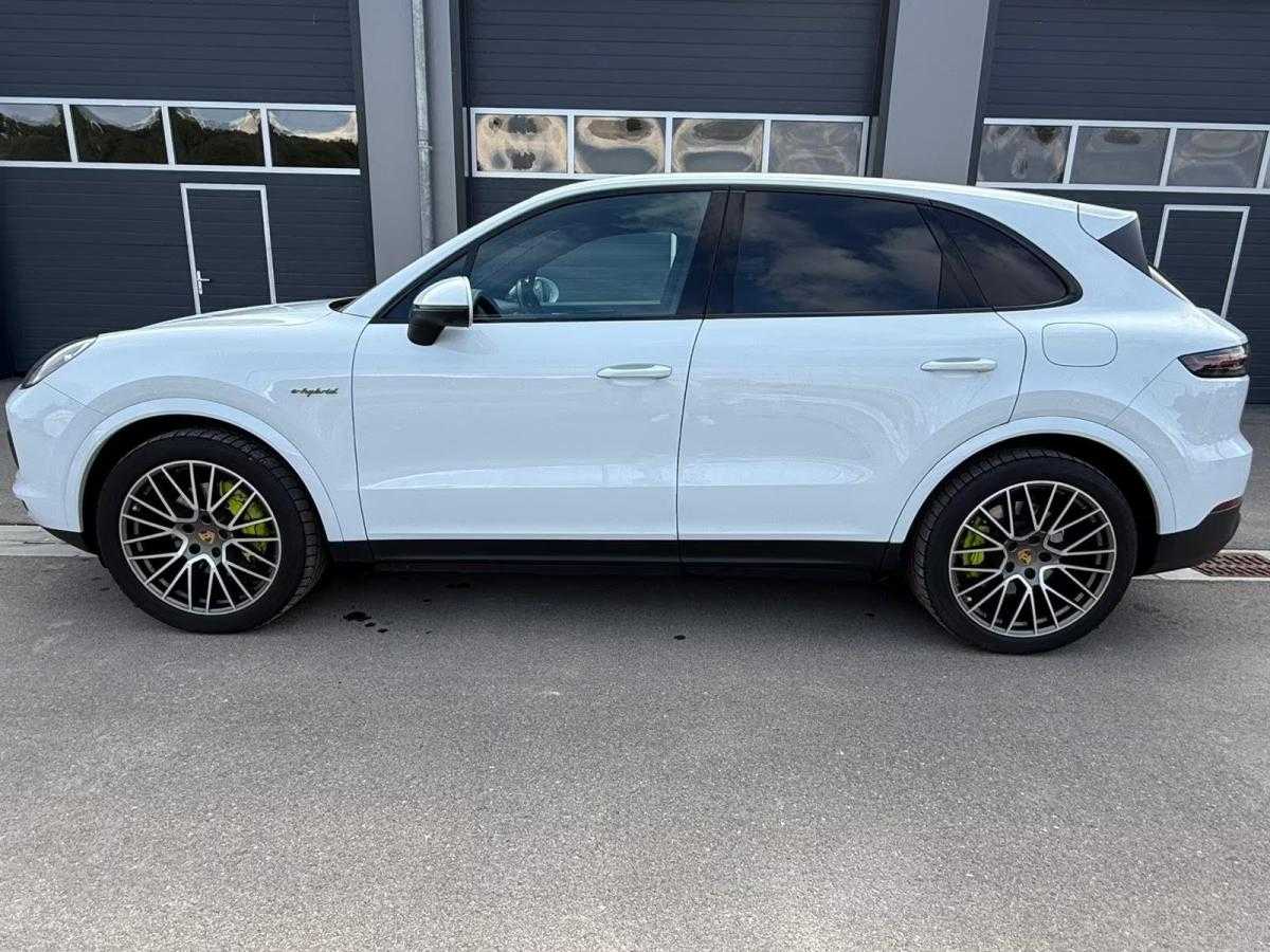 porsche-cayenne-2023-hibrido-a-gasolina-2995cc